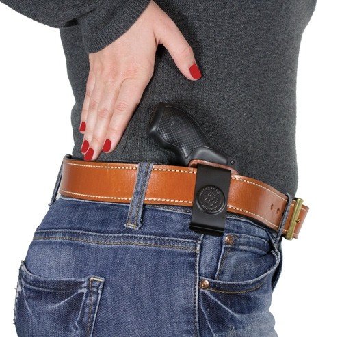 045tar7z0_inuse.jpg DESANTIS SUMMER HEAT HOLSTER - IWB RH LEATHER LCP & LCP II TN