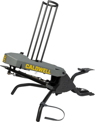 1122187.jpg CALDWELL CLAYMORE CLAY TARGET - THROWER