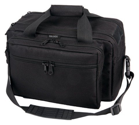 BD905.jpg BULLDOG EXTRA LARGE RANGE BAG - BLACK W/ PISTOL RUG