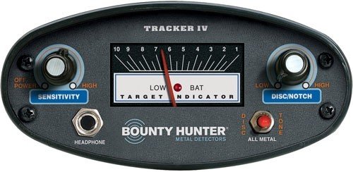 BOUNTY HUNTER "TRACKER IV" - RECREATIONAL METAL DETECTOR