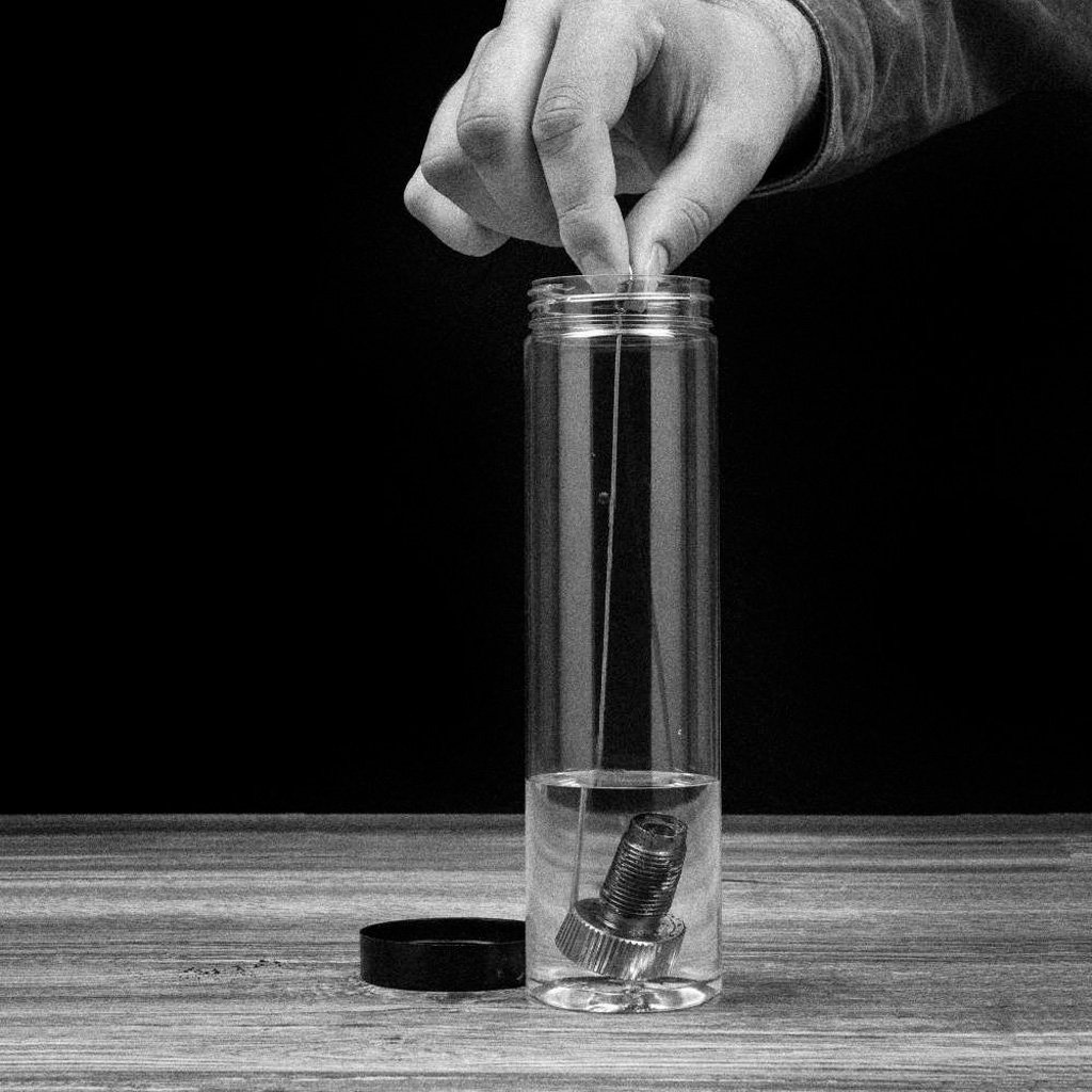 1408779_3.jpg Breakthrough MuzzlePro Breech Plug Tube W/Cleaner 6oz