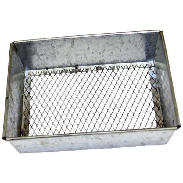 78816_1.jpg Minnesota Trapline Metal Dirt Sifter